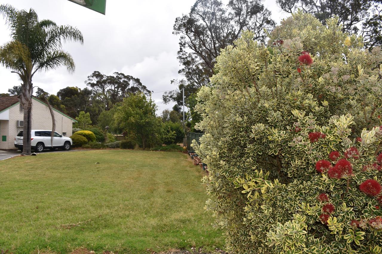 Mount Barker Valley Views Motel & Chalets, Western Australia Εξωτερικό φωτογραφία